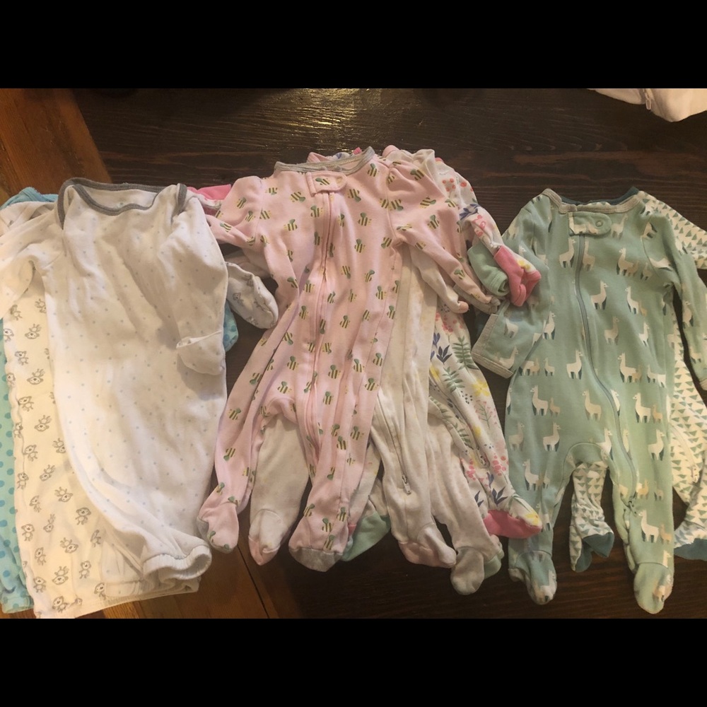 Lot of 9 baby girl pajamas (0-3mos)